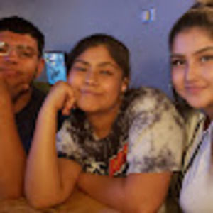 Meet your Posher, Mayra